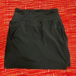 Athletic Works- Black Skort W Pockets. Size: XS (0-2)